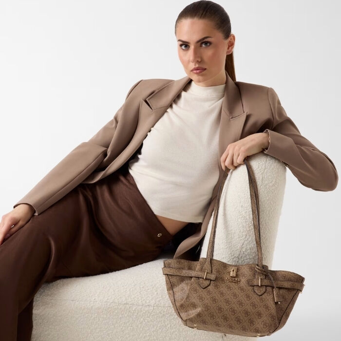 Bolso de Hombro Saffiano Yesba Marr&oacute;n   1