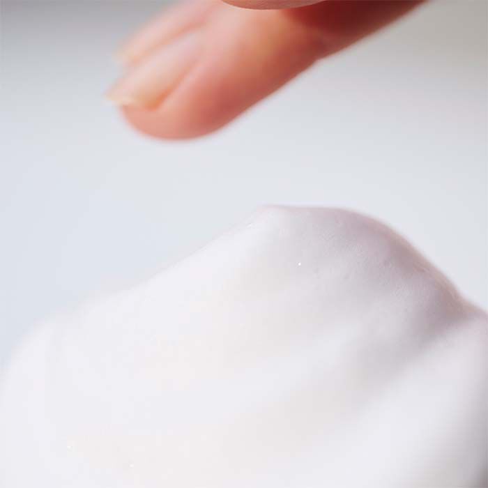 Silky Purifying Creamy Soap  125ml-236043 2