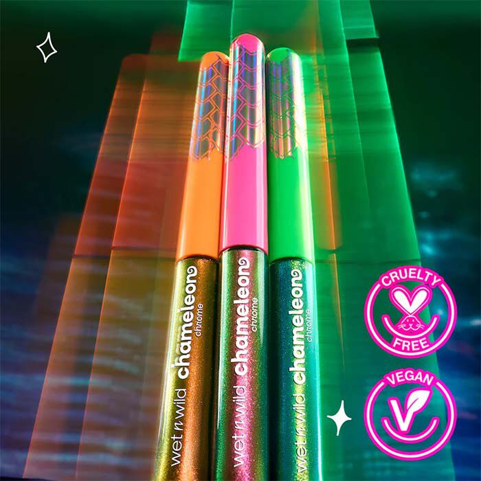 Chameleon Chrome Liquid Eyeliner   4