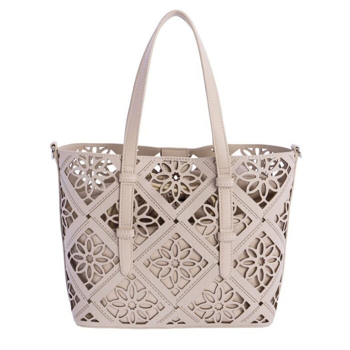 Bolso de Hombro Tote Calado Arena   2