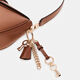 Bolso de Hombro Brooke Charm Marr&oacute;n   5