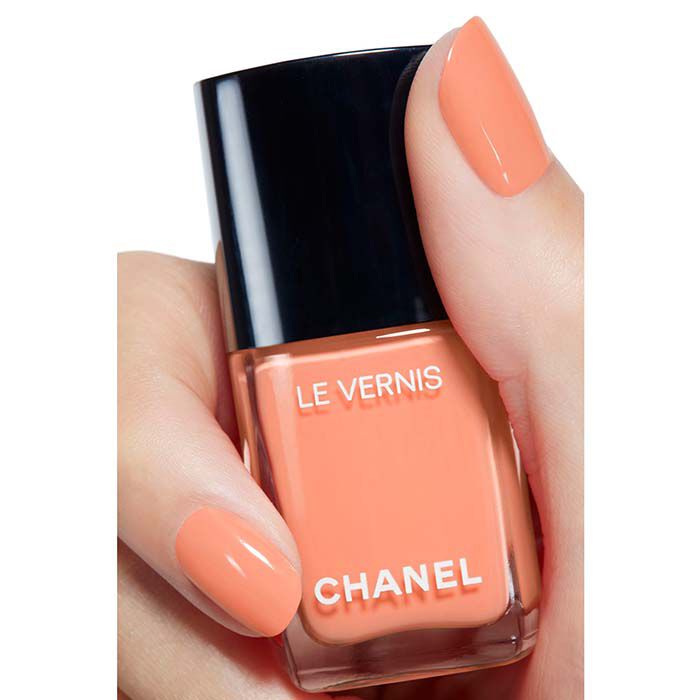 LE VERNIS   3