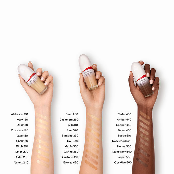 Revitalessence Skin Glow Foundation SPF30 PA+++   2