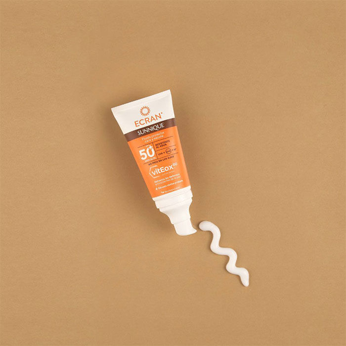 Sunnique Fluido Protector Cara y Escote SPF50+  50ml-148201 2