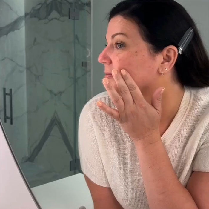 Bye Bye Dark Spots Concealer + Serum   8