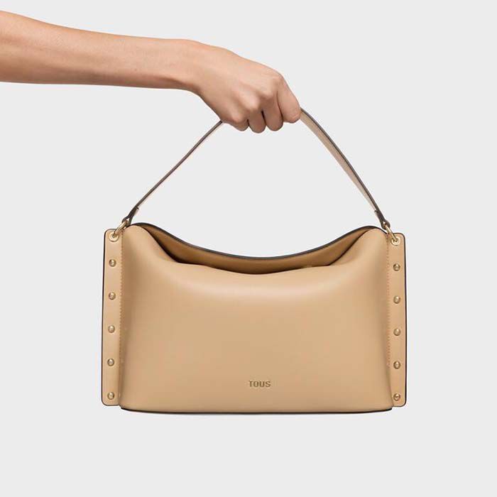 City Jewelry Studs Arena   4