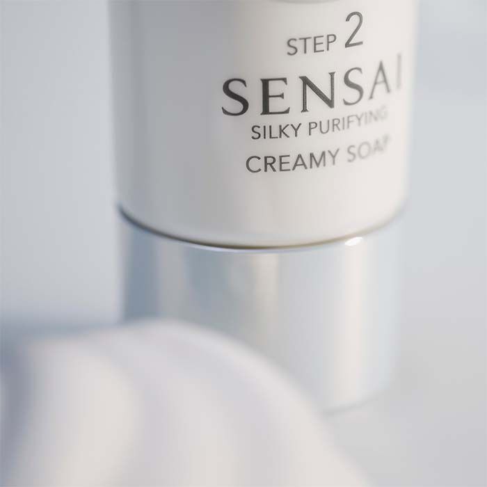 Silky Purifying Creamy Soap  125ml-236043 3