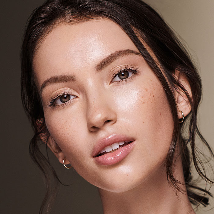 Miracle Pure Foundation   3