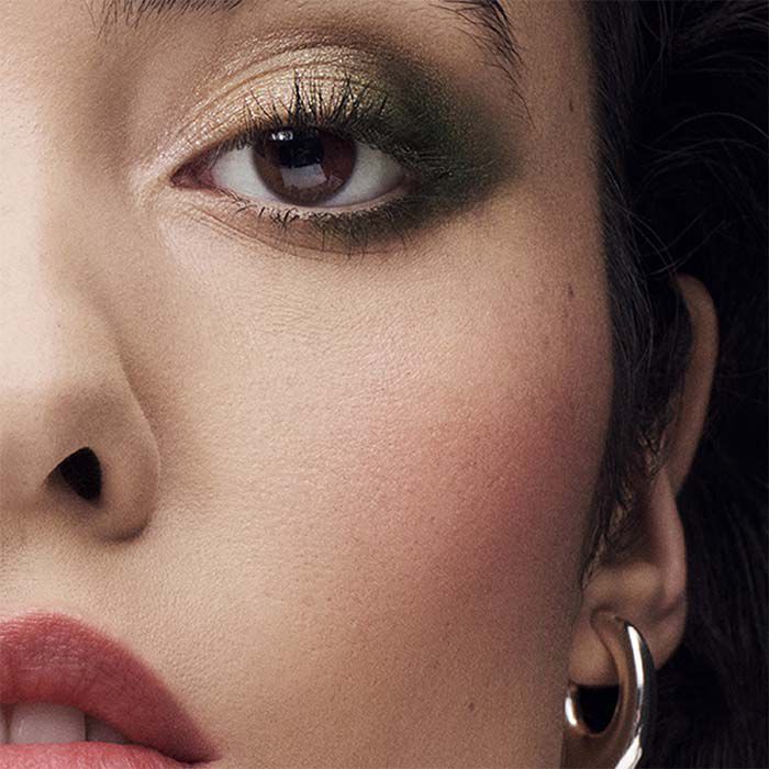 The Sculpting Blush   2