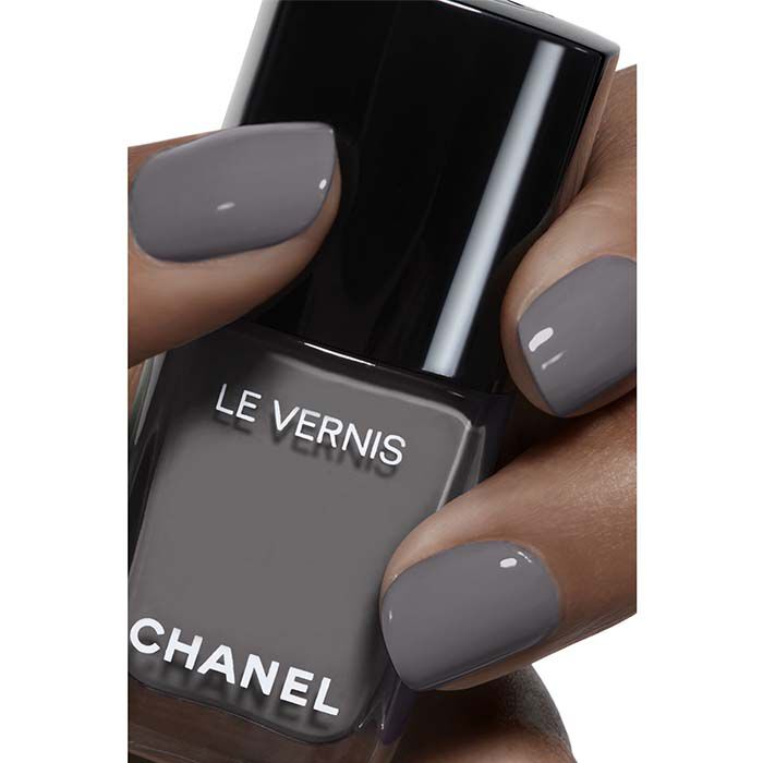 LE VERNIS   2