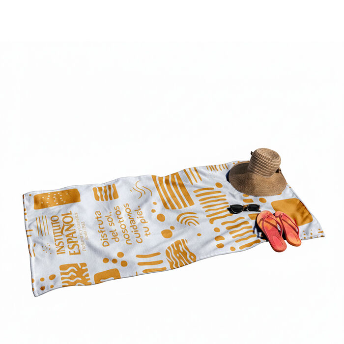 REGALO TOALLA INSTITUTO ESPA&Ntilde;OL  1ud-237053 1