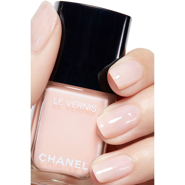 LE VERNIS   3