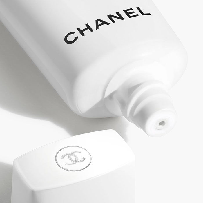 UV ESSENTIEL  30ML-210115 2