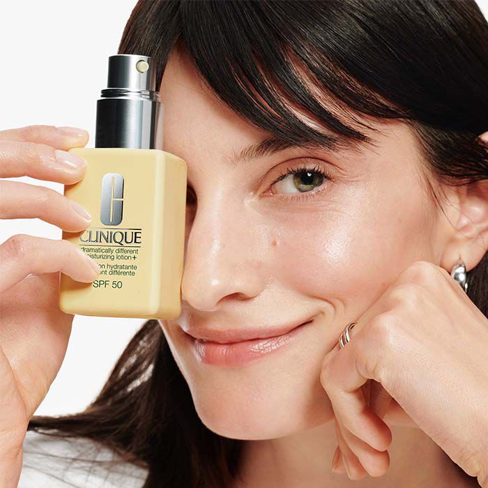 Dramatically Different Moisturizing Lotion SPF50  50ml-229375 6