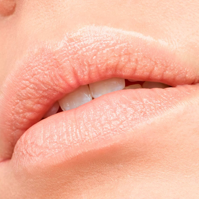 Shine Bomb Barra de Labios   2