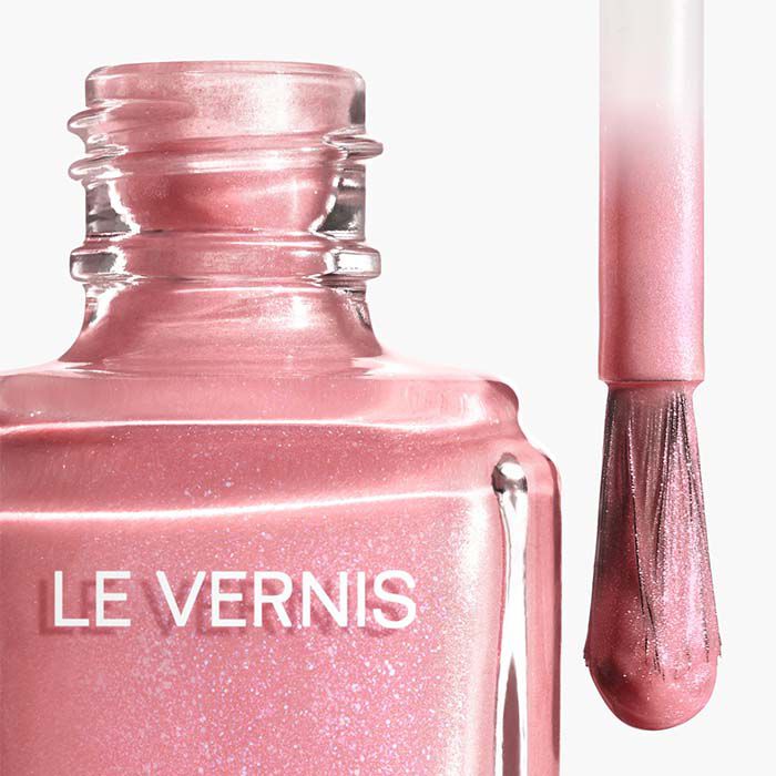 LE VERNIS   4