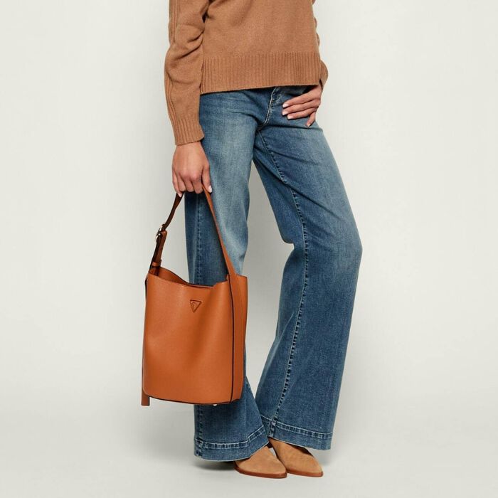 Bolso de Hombro Meridian Camel   4