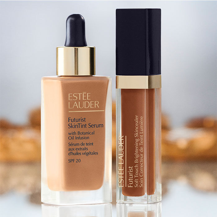 Futurist Soft Touch Brightening Skincealer Concealer   5