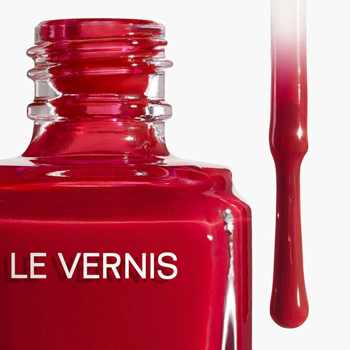 LE VERNIS   4