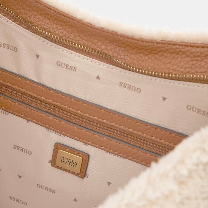 Bolso de Hombro Camdem Pelo Sintético   2