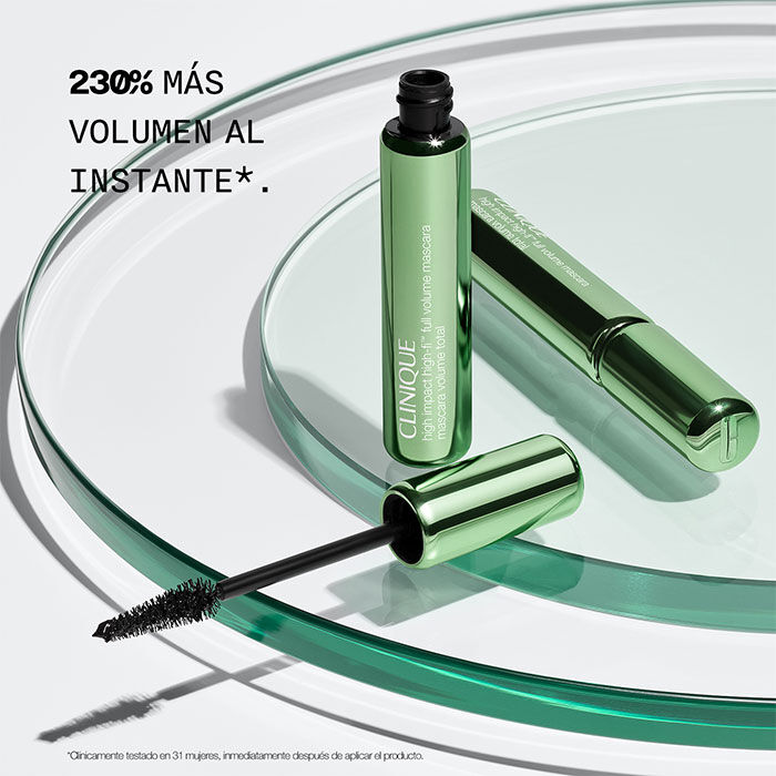 High Impact High-Fi&trade; Mascara   4