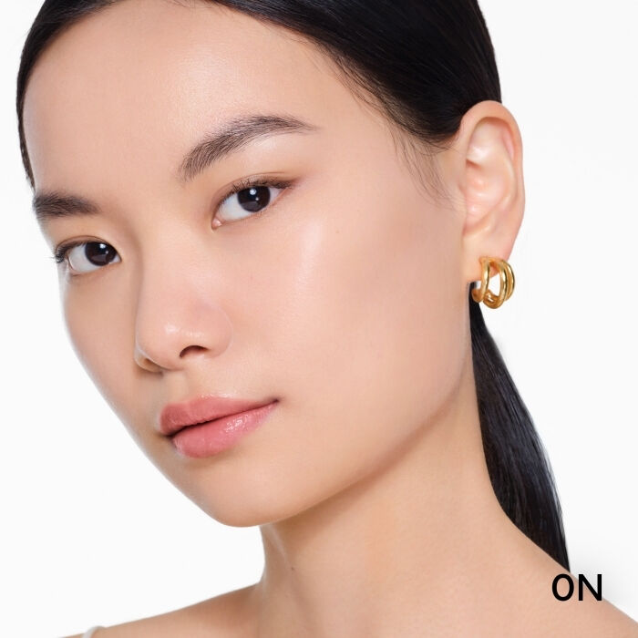Parure Gold Skin Serum Fundation   2