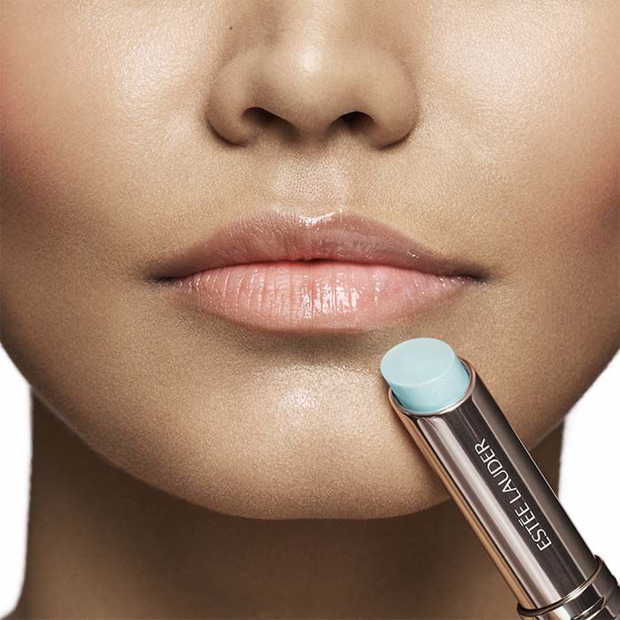 Futurist Hydraplump Lip Balm   5