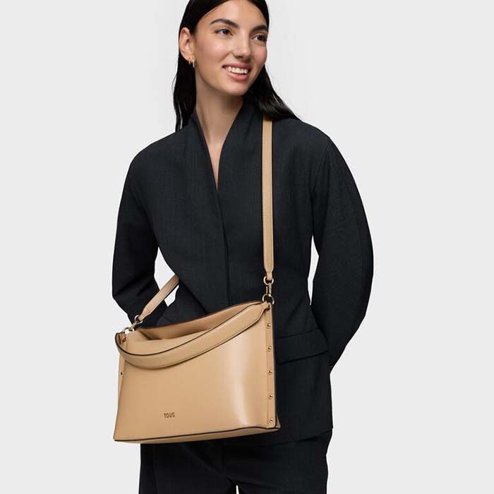 City Jewelry Studs Arena   6