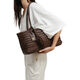 Bolso Baguette de Piel Perkins Marr&oacute;n   2