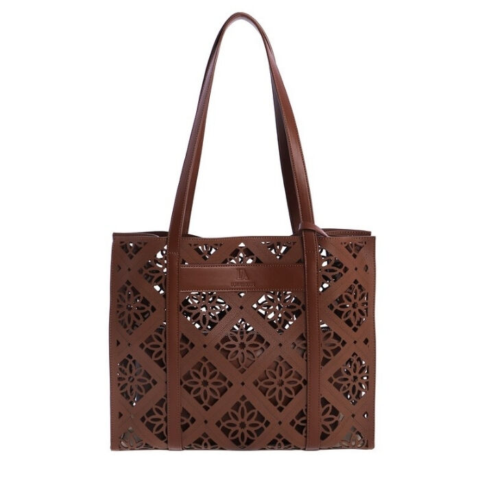 Bolso de Hombro Calado Marr&oacute;n  