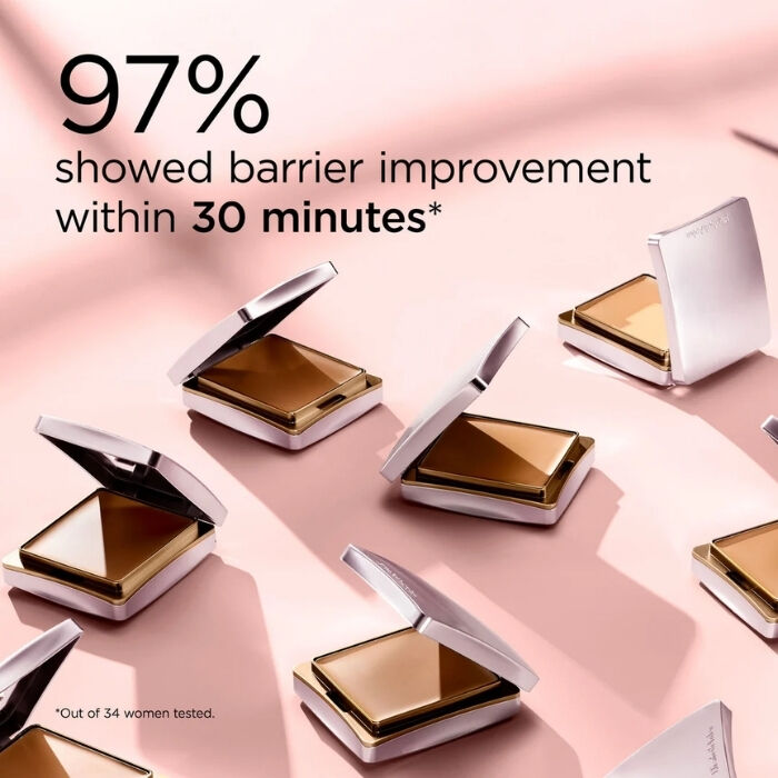 Flawless Finish Sponge-On Cream Makeup   6