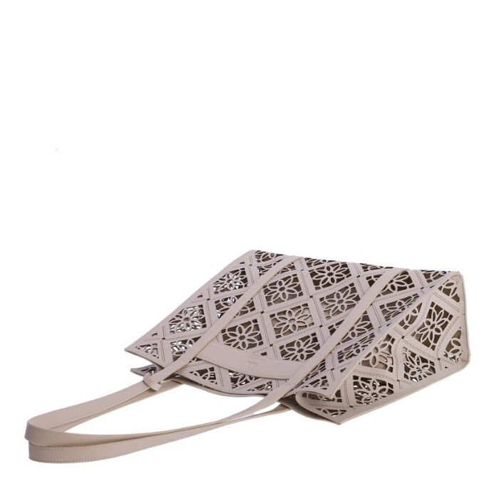 Bolso de Hombro Calado Beige   4
