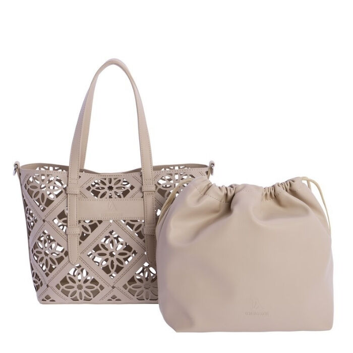 Bolso de Hombro Tote Calado Arena   1