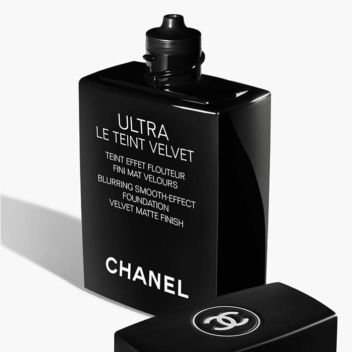 ULTRA LE TEINT VELVET   2