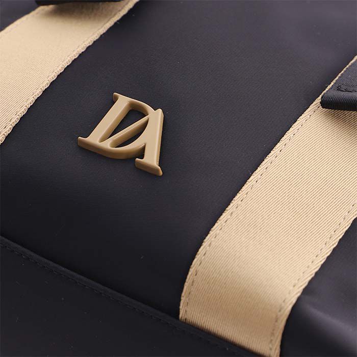 Bolso de Mano Nylon Negro   5